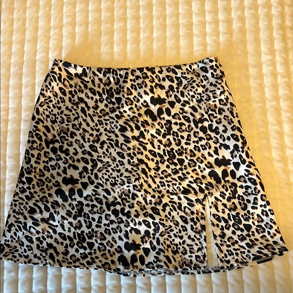 Princess Polly Leopard Skirt with Slit